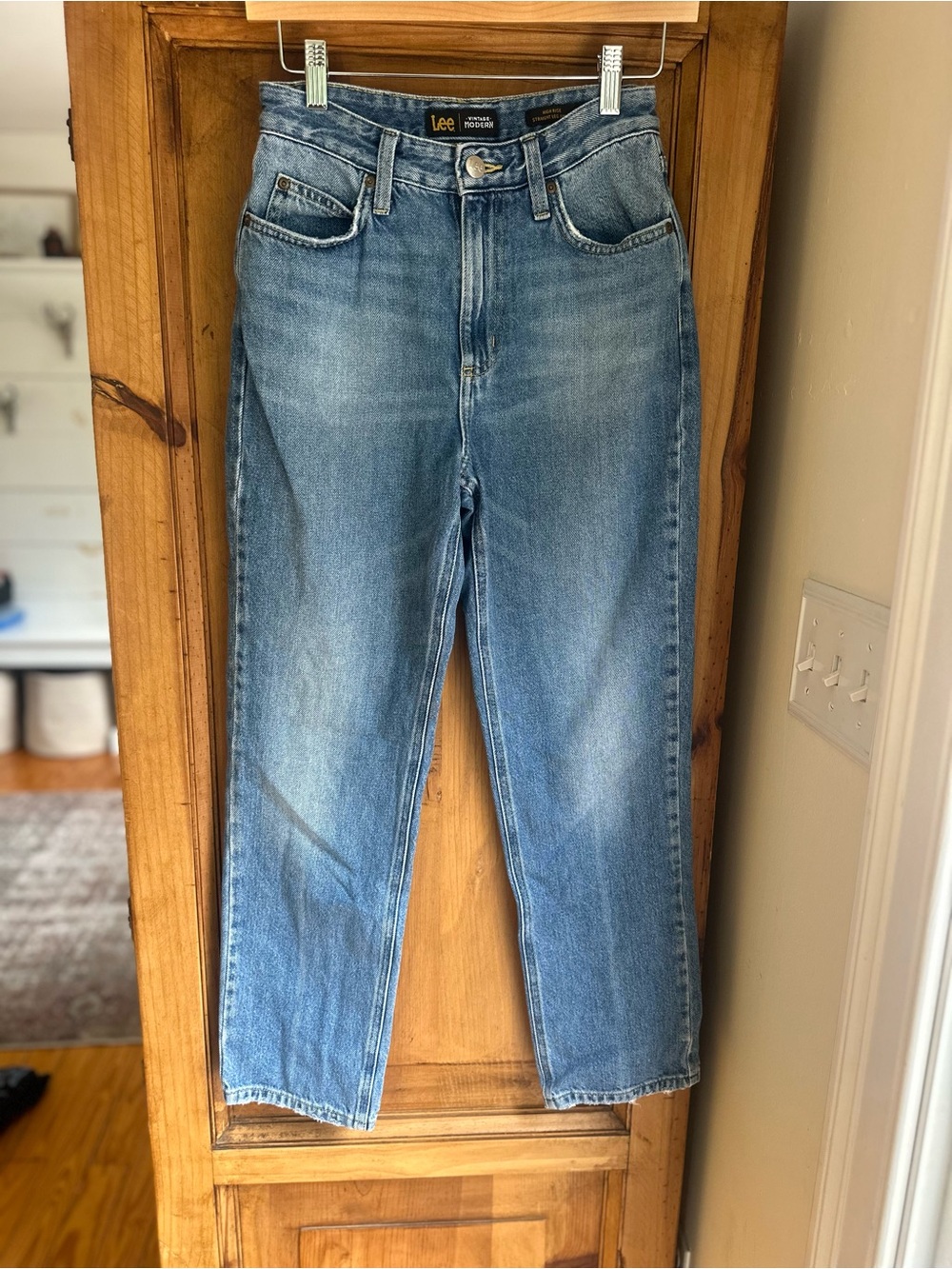 Lee Vintage Modern Women’s High Rise Straight Leg Jeans Size 25